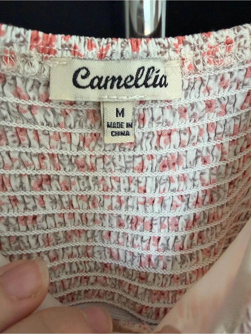 Womens size medium ditzy floral cami dress with large pockets adjustable straps
